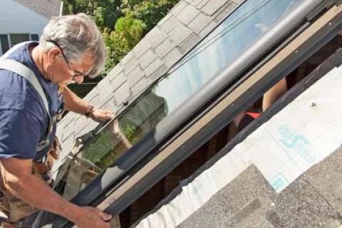 Installation process of skylight on shingle roof