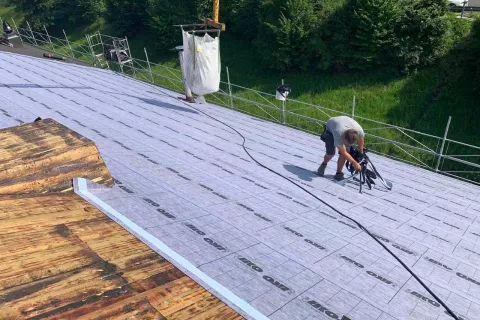 Armourbase pro plus underlayment shingle on a roof